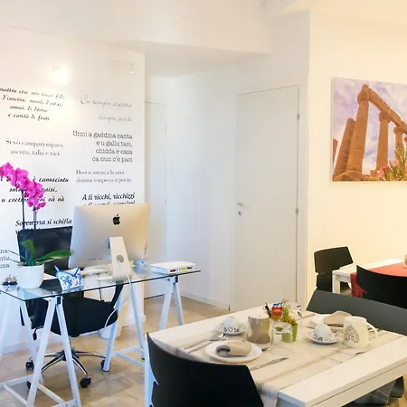 Porta Di Ponte Nocleg ze śniadaniem