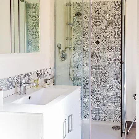 Porta Di Ponte Отель типа 