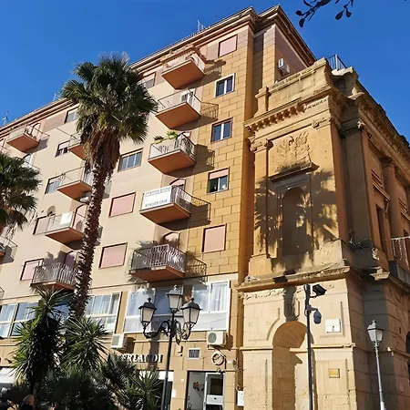 Porta Di Ponte Отель типа 